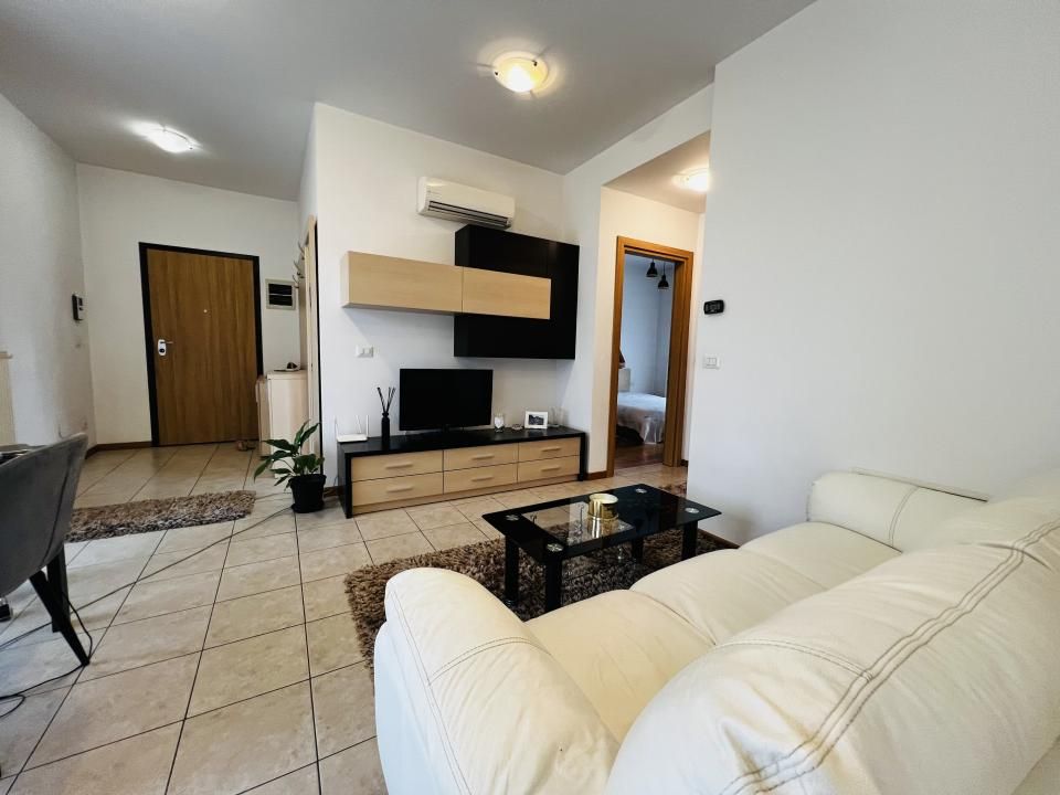 Apartament cu 3 camere,mobilat - langa Kaufland, Dumbravita – fotografia 1 din 11