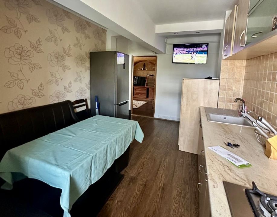 Apartament 3 camere, decomandat, 75.5 mp, cartier Lapus, zona Intim – fotografia 5 din 6