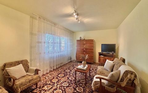 Apartament 2 camere, etaj 2, decomandat, zona Aradului