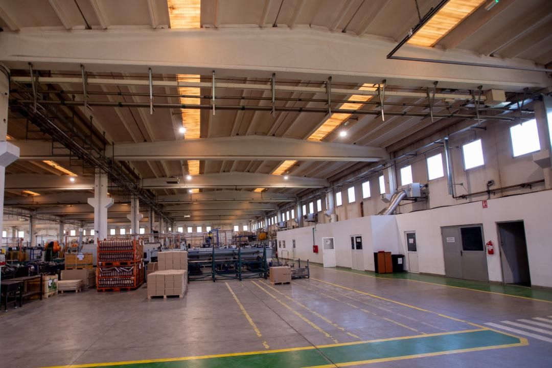 Hală industrială premium de vânzare | 5.100 mp construiți | Teren 25.000 mp – fotografia 5 din 8