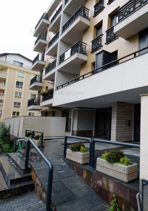 Cartierul Francez- Herastrau,Ap. 2 cam.+boxa si loc de parcare incluse – fotografia 12 din 18