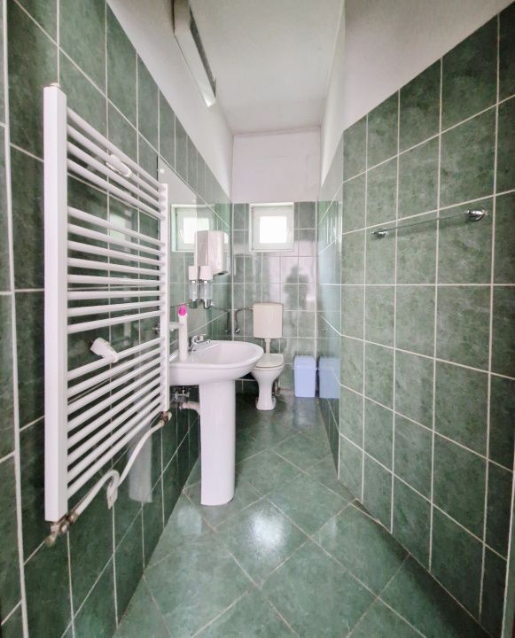 Casa pentru birouri, curte generoasa si 10 parcari zona Paris – fotografia 16 din 22