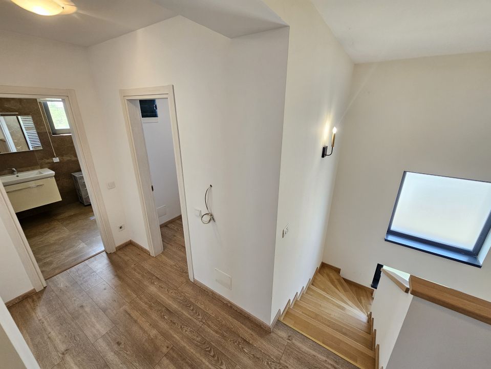 ✨Buftea-Vila individuala 4 camere,3 bai, P+1E, 270mp utili, teren 990mp✨ – fotografia 38 din 64
