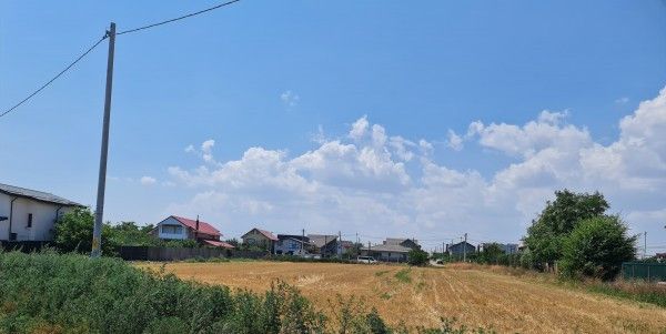 Teren de vanzare in Lazu – fotografia 1 din 8
