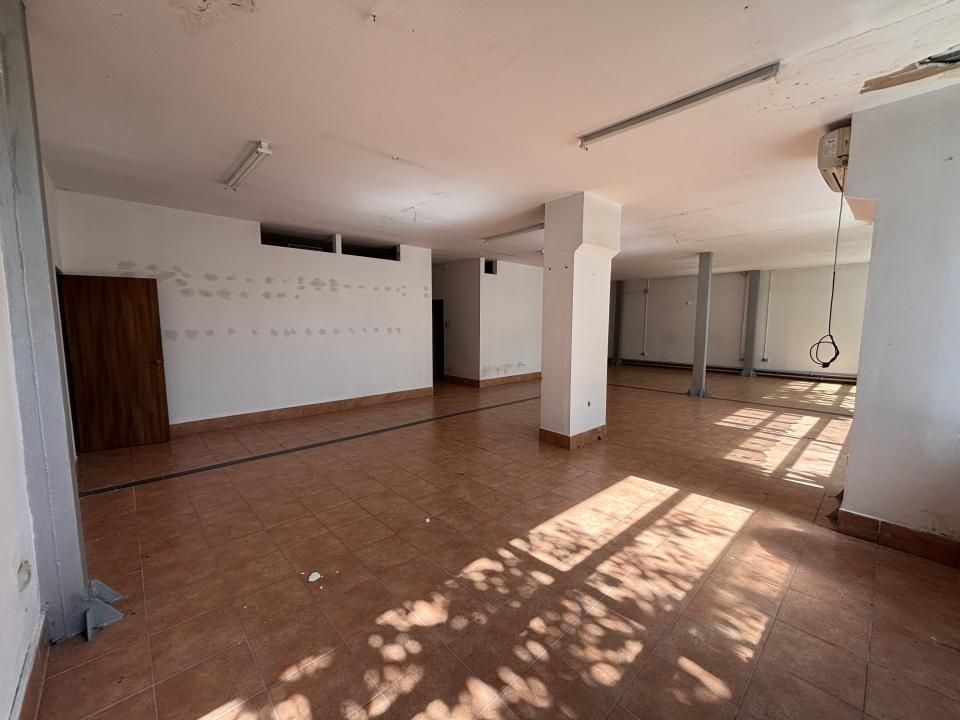 Spatiu Depozitare / Productie / Birouri - Metrou Costin Georgian - Parcare! – fotografia 4 din 10