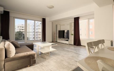 Apartament cu 3 camere in Mamaia, cu vedere la lac, pe termen lung