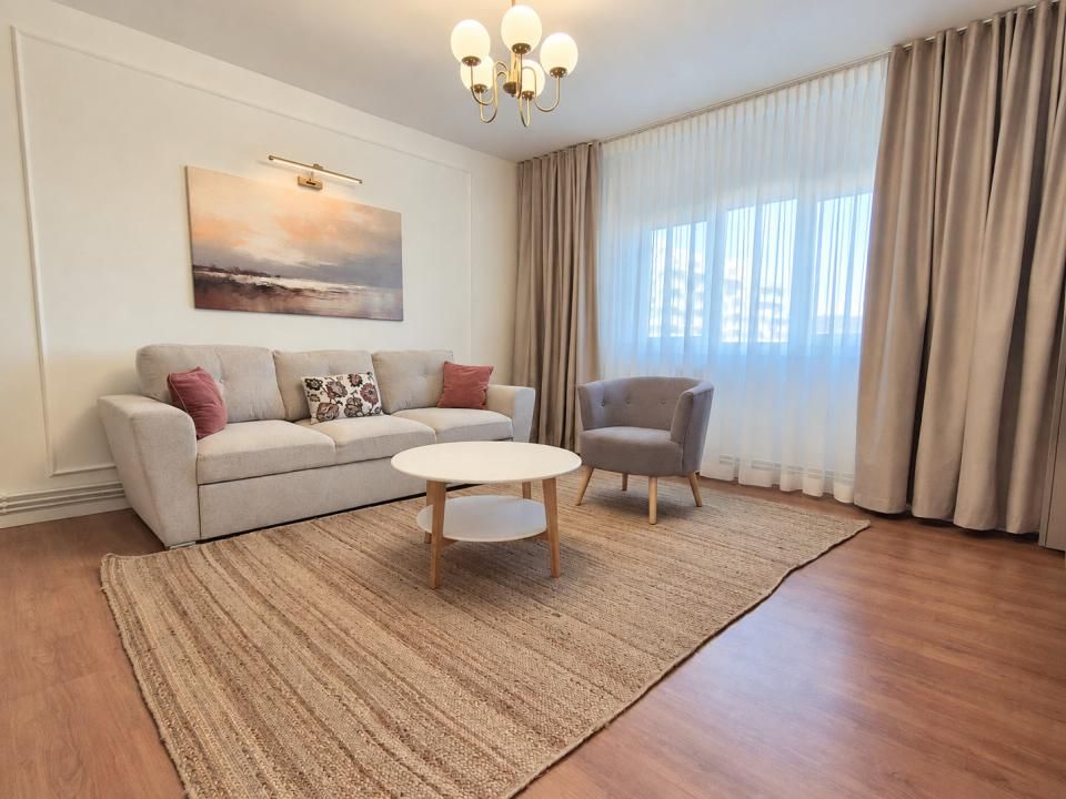 Apartament 3 camere, 2 băi, Plopilor | Prima închiriere după renovare | Garaj – fotografia 1 din 16