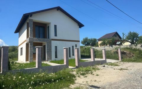Casă  individuală | 158mp | 300mp teren | intrare Câmpenești