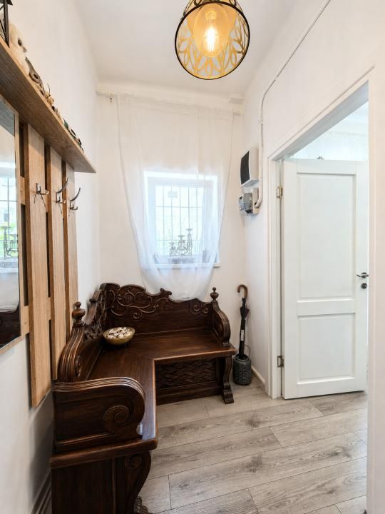 0% Comision | 2 Camere cu farmec 70MP | Renovat 2023, tavane înalte, FARA Risc – fotografia 3 din 22