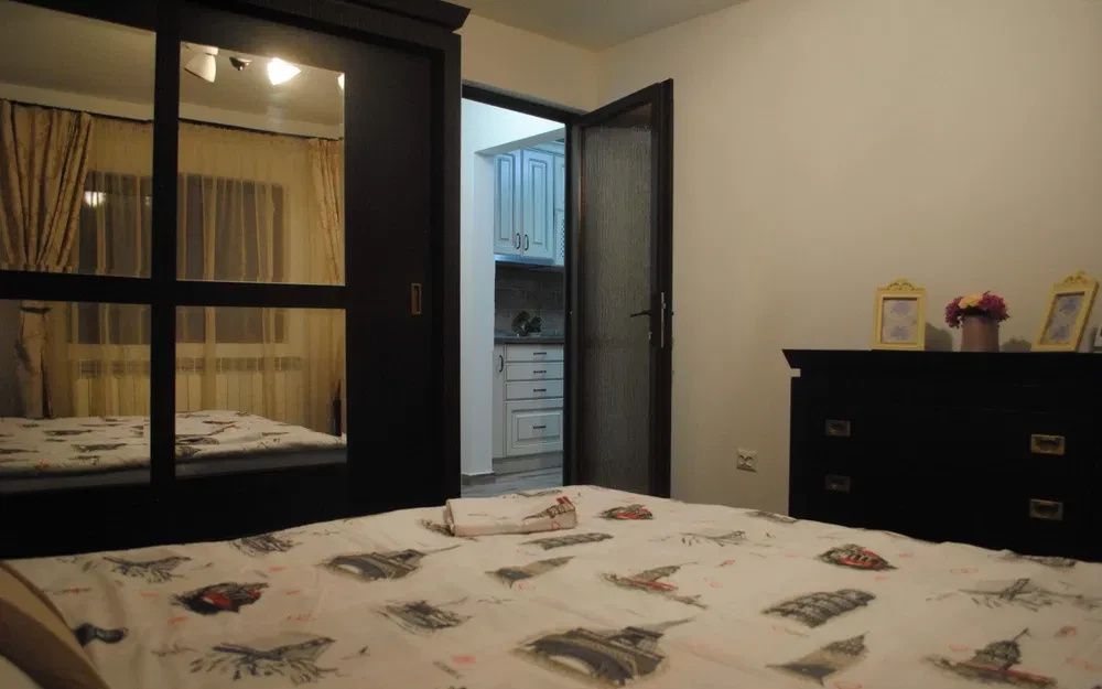 APARTAMENT 2 CAMERE  TOLSTOI  RENOVAT COMPLET | MOBILIER NOU | PARCARE – fotografia 7 din 8