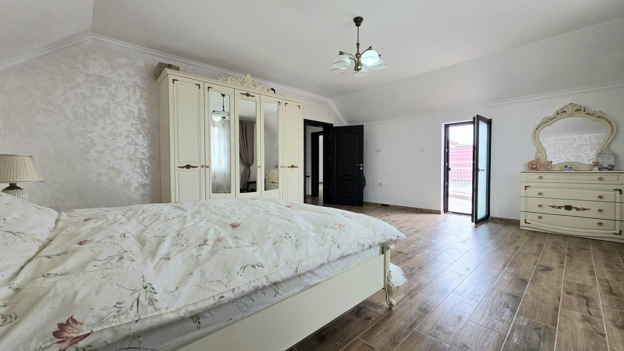 Vilă P+1 spațioasă – Năvodari, zona centrală – fotografia 21 din 29