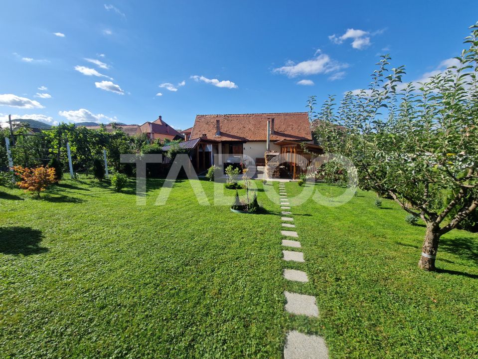 Casa de familie sau retreat montan la doar 10 min de Sibiu in Rasinari – fotografia 1 din 20