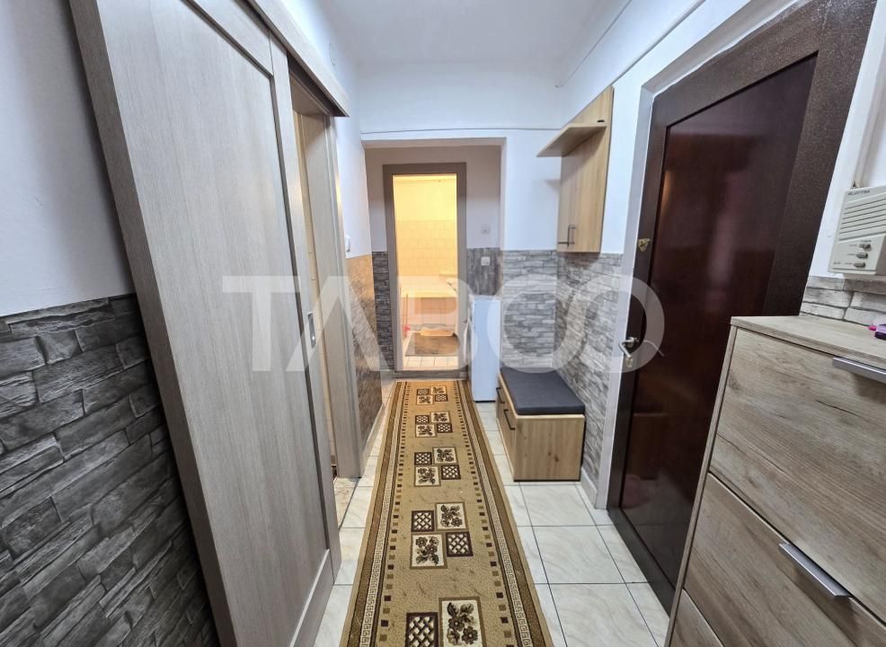 Apartament decomandat mobilat balcon pivnita zona Mihai Viteazul Sibiu – fotografia 10 din 13