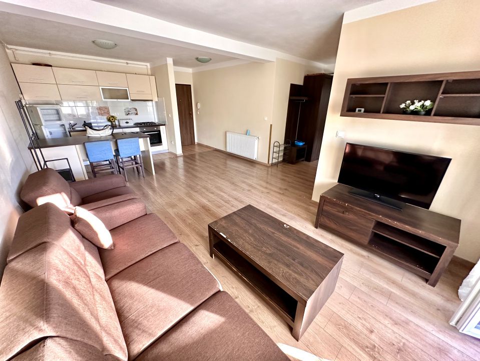 APARTAMENT 3 CAMERE I BLOC NOU I ETAJ 2 I CETATE I MOBILATA I PARCARE I – fotografia 2 din 10