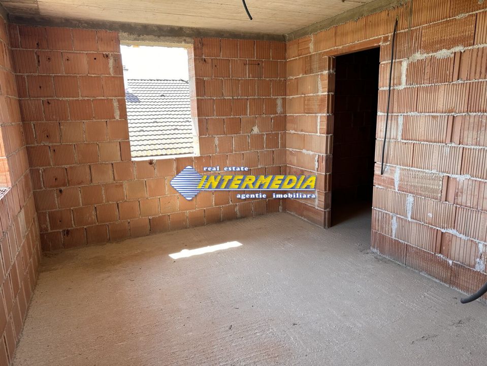 CASA LA ROSU i ALBA IULIA I 260 MP UTILI I TEREN 900 MP I TOATE UTILITATILE I – fotografia 8 din 19