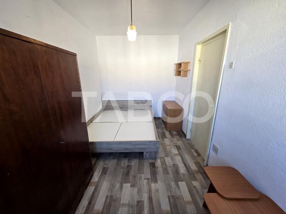 Apartament 2 camere de vanzare cu balcon in zona Ciresica din Sibiu – fotografia 3 din 12