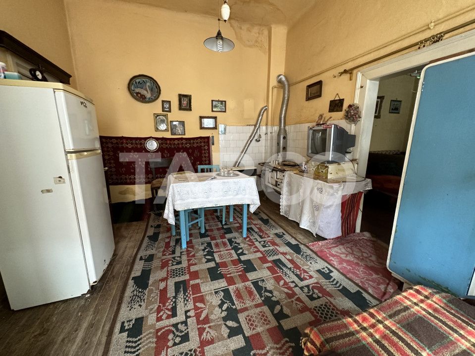 Casa cu potential de investitie in Fagaras judetul Brasov – fotografia 5 din 6