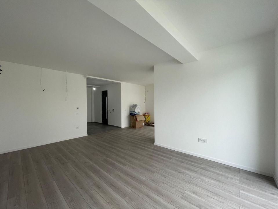 Duplex 4 camere central - Mosnita Veche – fotografia 5 din 17