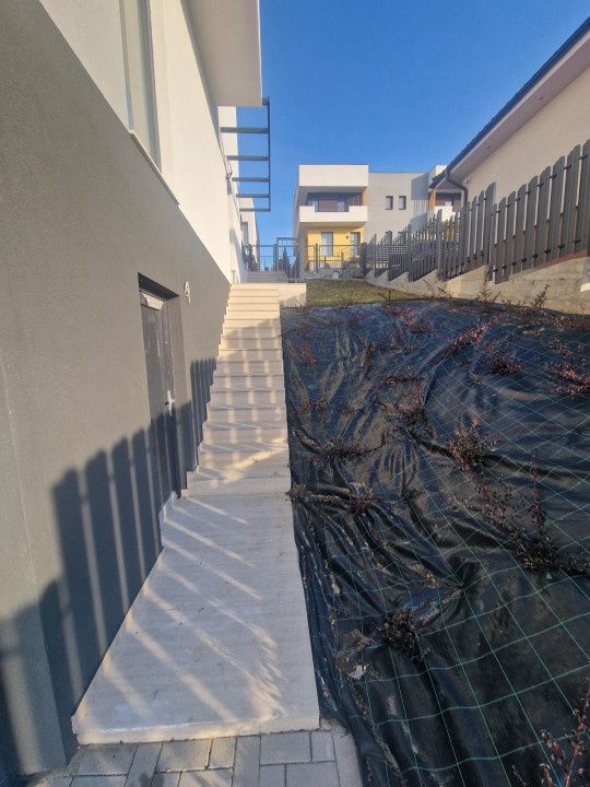 Casa cuplată, Dezmir, 148mp utili – fotografia 9 din 24