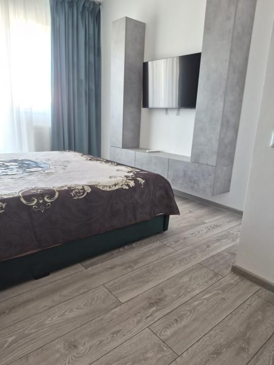 Apartament 1 camera decomandat, 38 mp, etaj intermediar, garaj zona Terra! – fotografia 3 din 8