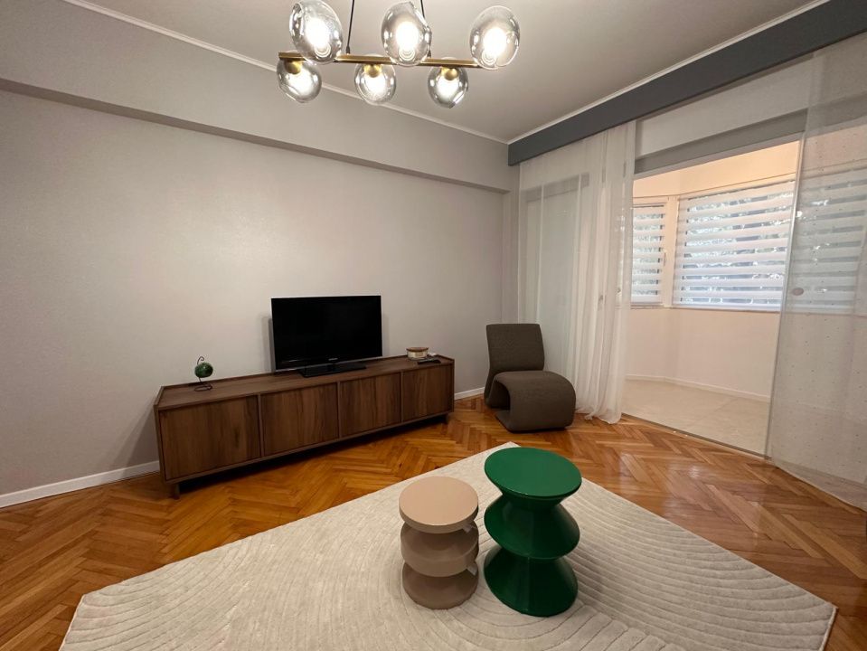 Apartament cu 2 camere de vânzare în zona Capitol – mobilat și utilat lux – fotografia 22 din 24