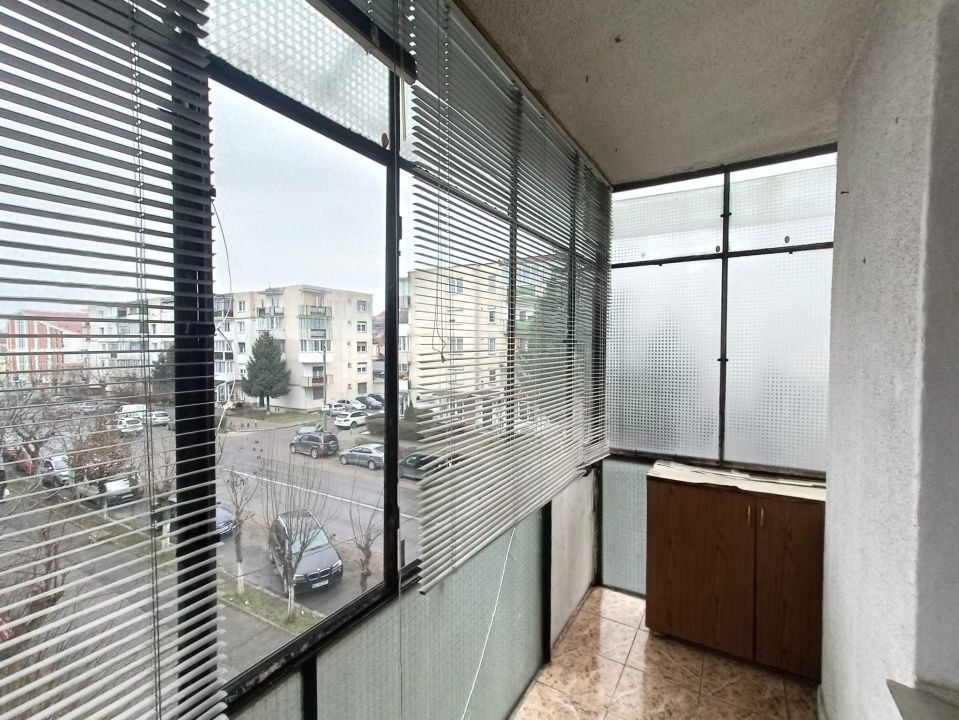 Apartament cu 3 camere, etaj 2, de vânzare în mun. Reghin, bld. Unirii – fotografia 4 din 9