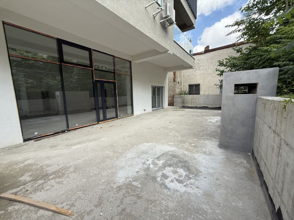Spatiu comercial, 84 mp + terasa de 64 mp, Cartier 1 Mai, Zona Medicina Veche – fotografia 8 din 9