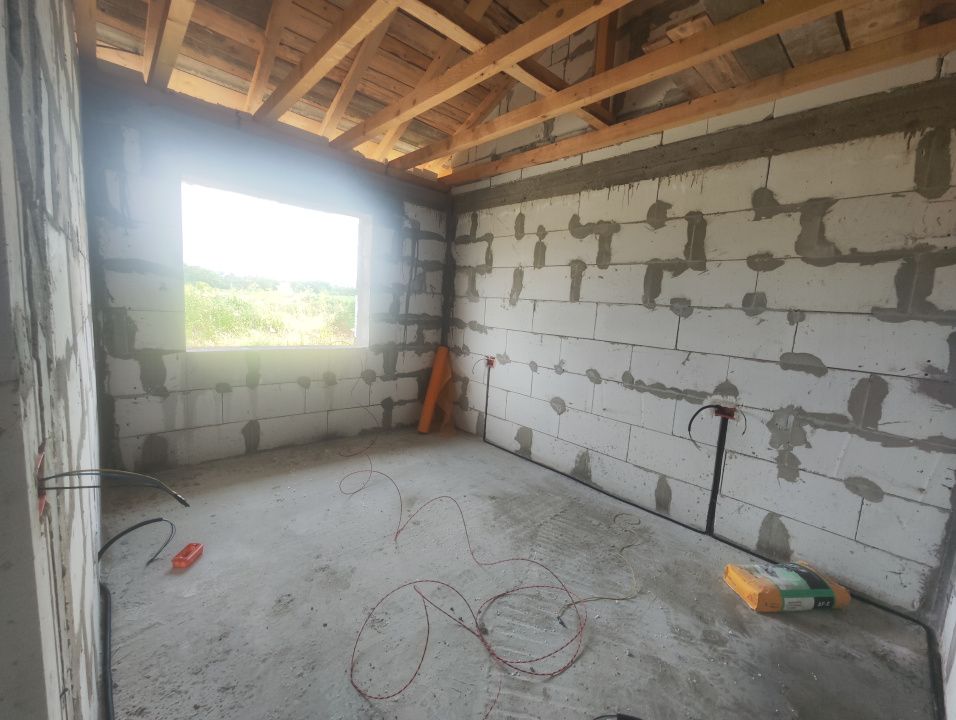 Casa 4 camere, teren 402 mp, localitatea Isalnita. – fotografia 5 din 8