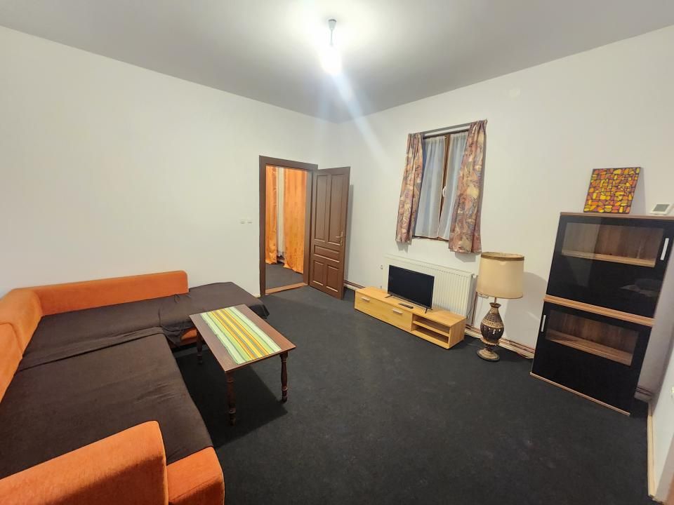 Închiriez apartament cu 2 camere în zona Modern – fotografia 3 din 6