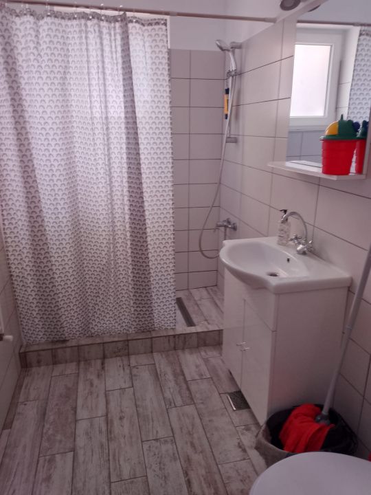 Apartament 2 camere de inchiriat, mobilat utilat, parcare, zona VIVO! – fotografia 5 din 6