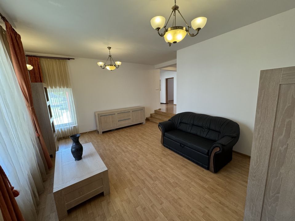 🏡 Casa D+P+E, 1000mp teren de vânzare | Zona Calea Moldovei – fotografia 2 din 26