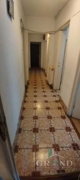 AP 4 CAMERE | 68 MP+BALCON | 2 BĂI | ETAJ 1/10 | MĂNĂȘTUR–MEHEDINȚI – fotografia 8 din 9