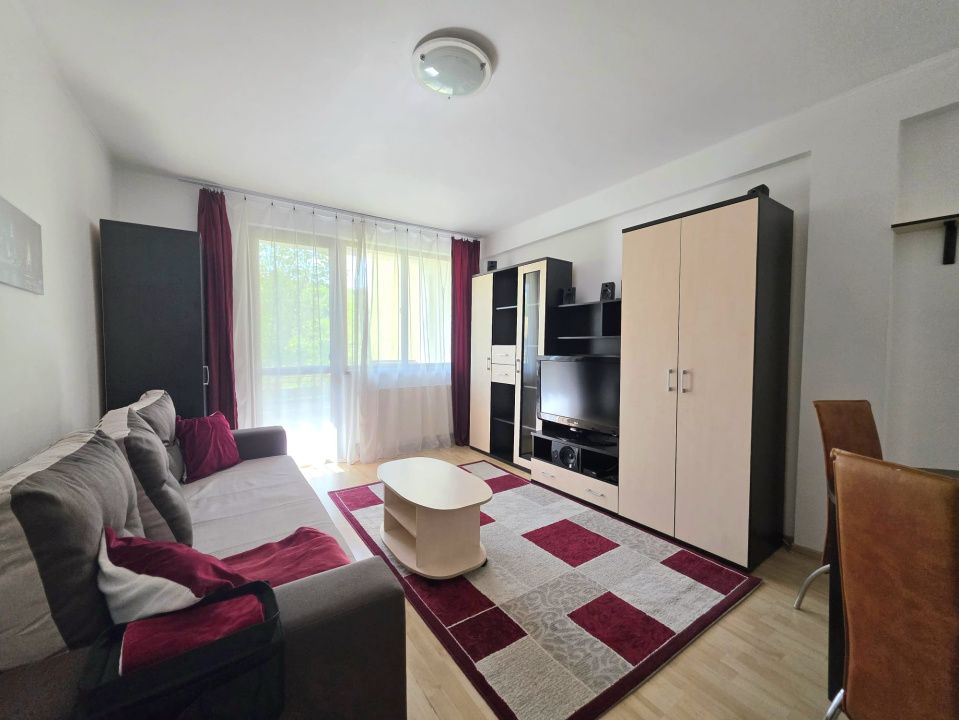Apartament 2 camere, Cetatea Fetei cu 2 parcari – fotografia 1 din 10
