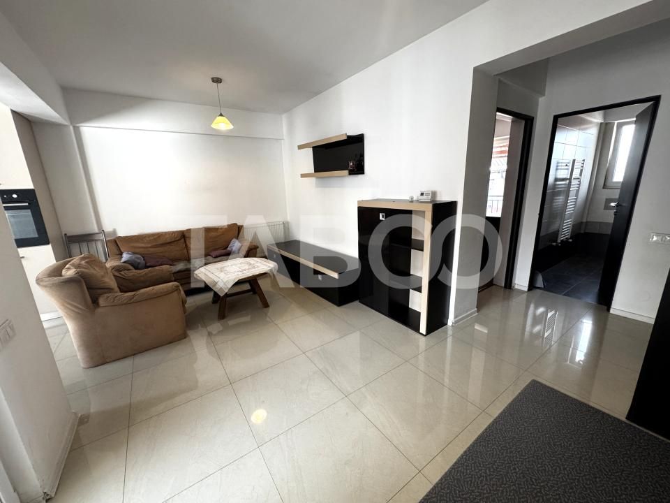 Apartament decomandat 3 camere 3 balcoane pod si parcare Arhitectilor – fotografia 2 din 15