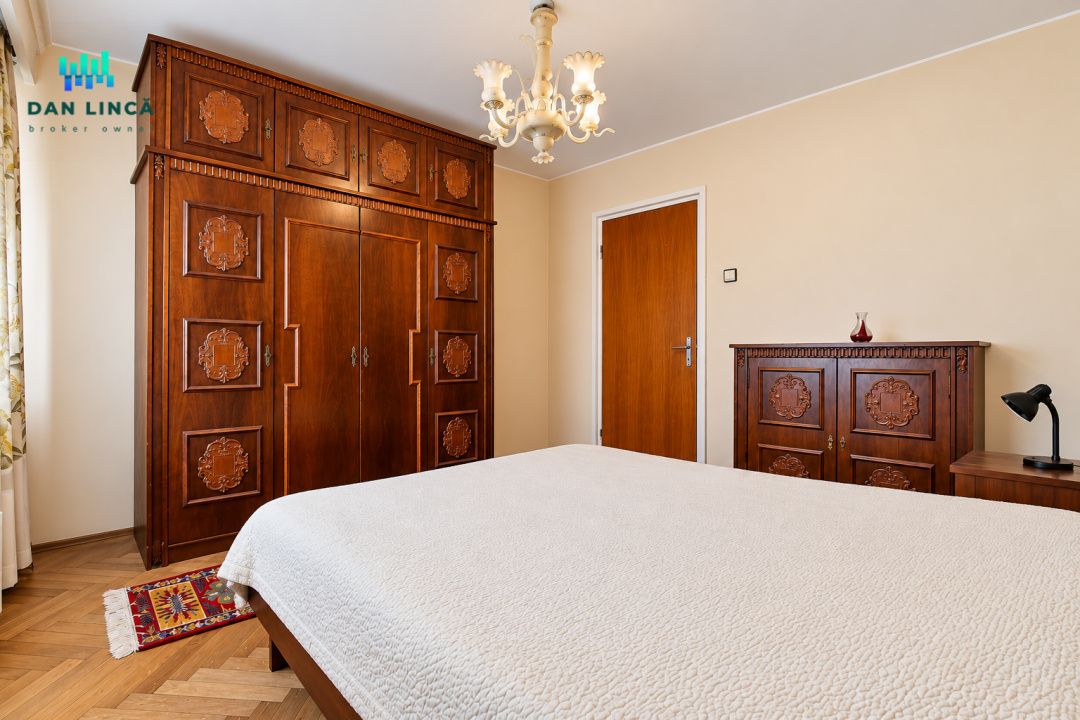 CENTRU – 4 CAMERE 90,60 MP – GARAJ – BOXĂ – COMISION 0% – fotografia 11 din 26