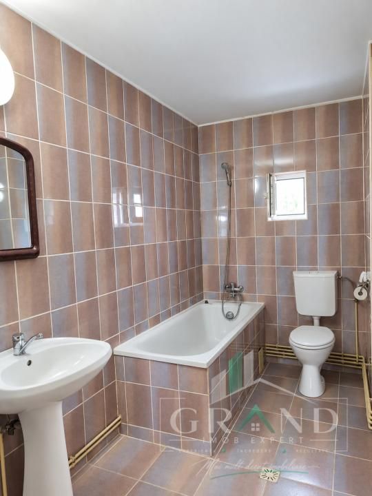 Casa individuală de închiriat | 3 camere | Curte | Terasă | Garaj | Gazon | Jucu – fotografia 8 din 11
