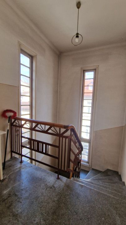 Proprietate deosebită ap 3 camere de vanzare ULTRACENTRAL – fotografia 16 din 19
