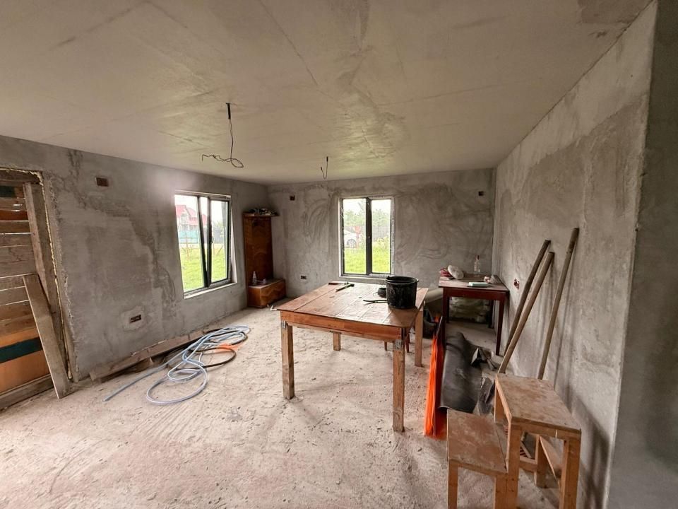 Casă semifinisată | Buzoiești | Teren generos 2.900 mp – fotografia 3 din 12