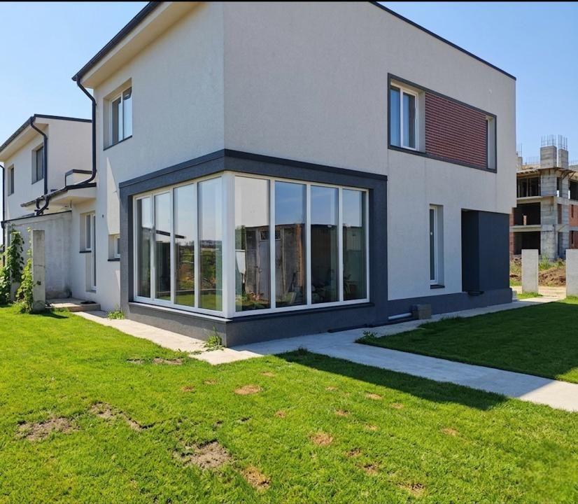 Single Tunari – Otopeni | 23 august | 4 camere  | 147 mpu  | 300 teren – fotografia 4 din 11