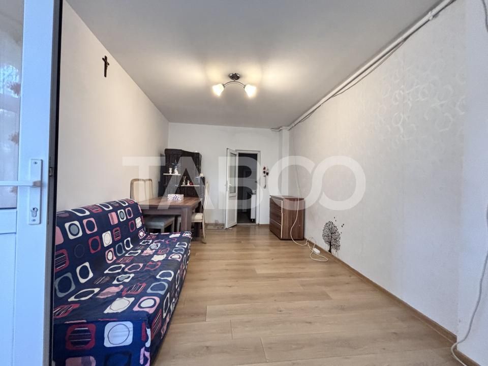 Casa individuala de vanzare cu teren de 929 mp front de 44 ml Someseni – fotografia 11 din 14