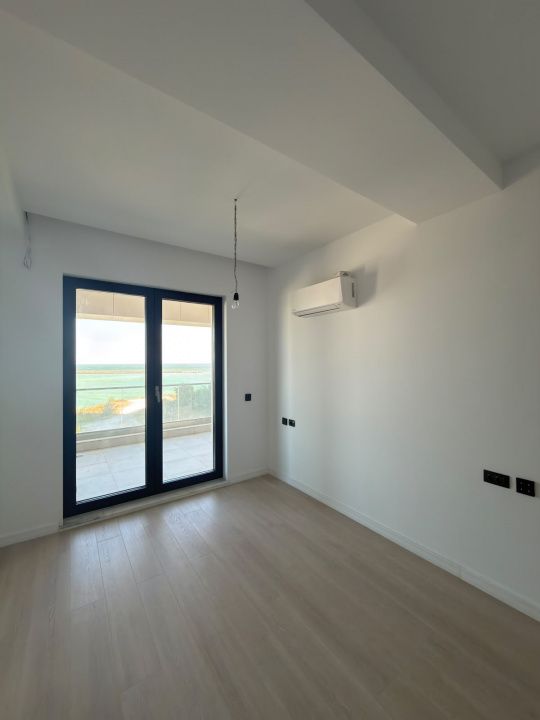 EXCLUSIVITATE Apartament PREMIUM CU VEDERE FRONTALĂ LA MARE – FALEZA NORD – fotografia 49 din 55