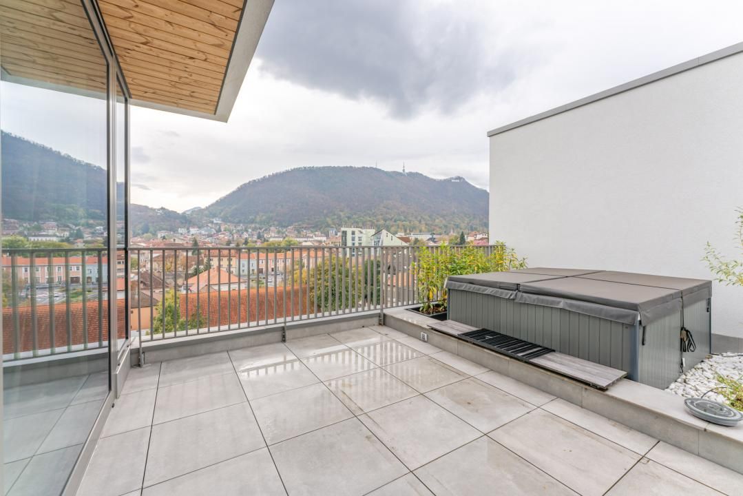 Penthouse Exclusivist cu Jacuzzi și Panoramă Superbă spre Tâmpa – fotografia 1 din 30