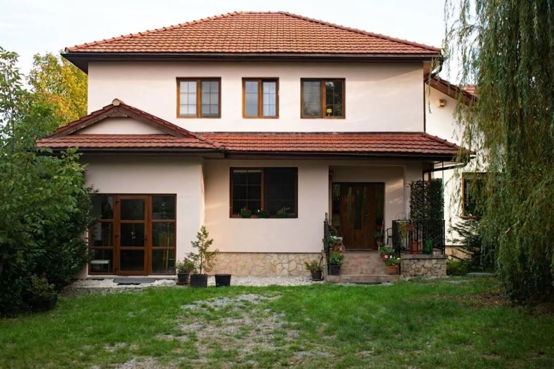 Proprietate 440mpu cu potențial rezidențial și comercial în Bună Ziua – fotografia 2 din 9