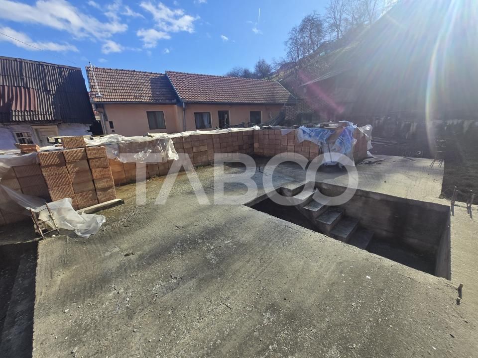 Teren de vanzare intravilan 436mp fundatie si cu proiect casa Rasinari – fotografia 2 din 8