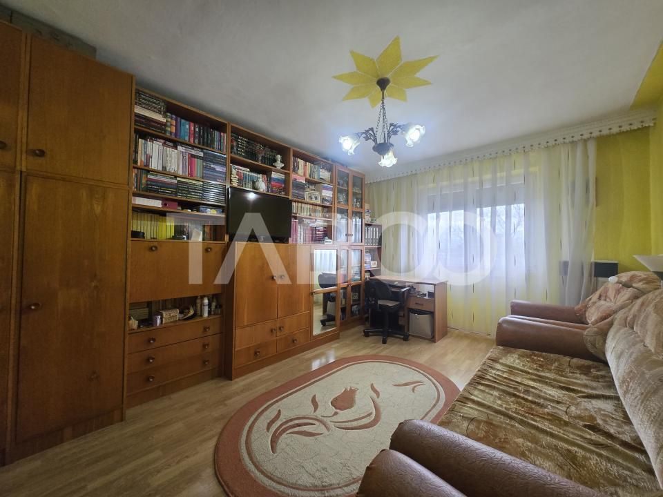 Garsoniera de vanzare mobilata utilata 22 mpu zona Lazaret Sibiu – fotografia 1 din 10