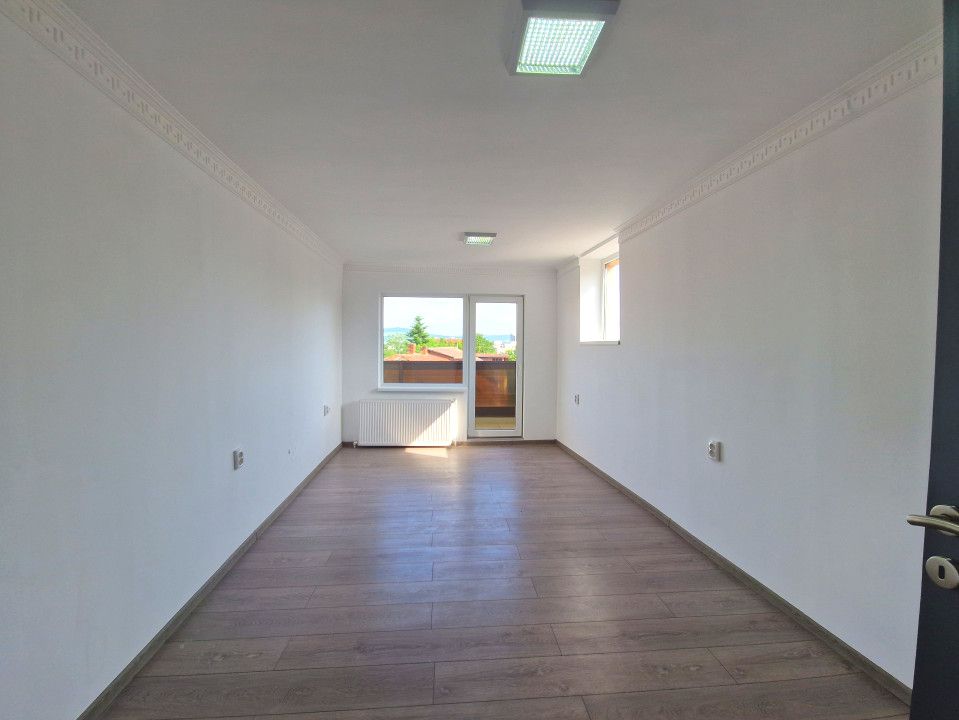Casa 5 camere pentru birouri, Gheorgheni – fotografia 9 din 17