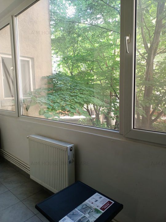 Sala Palatului-Cismigiu-Ap. 2 cam. pretabil investitie/locuinta. – fotografia 10 din 11