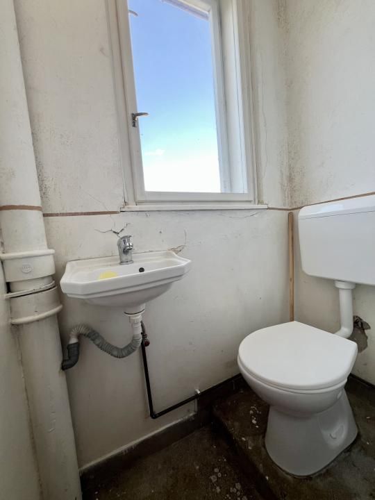 Apartament 4 camere, circular, 126 mp utili, etaj 1 - Zona Balcescu – fotografia 9 din 12