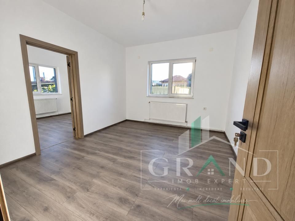 Casa Moderna | 5 Camere | Curte Interioara | Garaj | Parcare | Iris/Oasului – fotografia 3 din 7