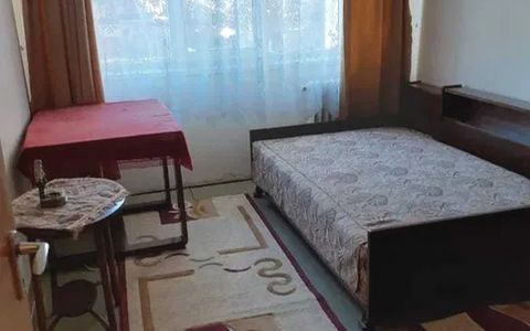 Apartament 3 camere - zona Gorjului